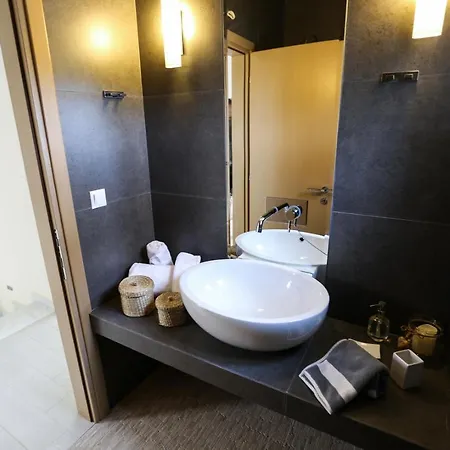 #Luxlikehome Sanni Renaissance Villa *