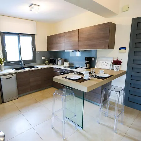 Villa #Luxlikehome Sanni Renaissance