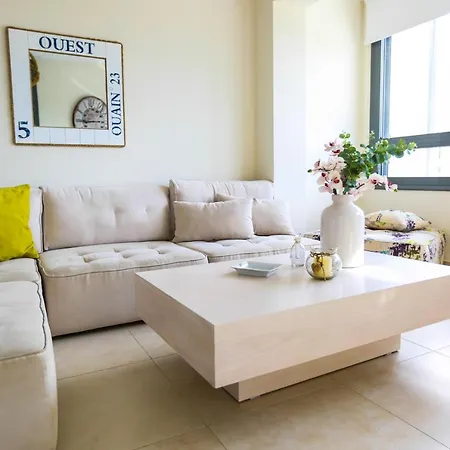 Villa #Luxlikehome Sanni Renaissance