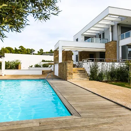 Villa #Luxlikehome Sanni Renaissance Kassandra
