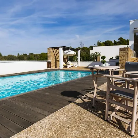 Villa #Luxlikehome Sanni Renaissance